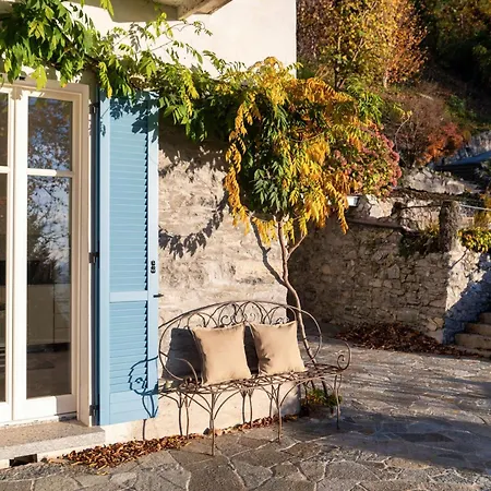 Rocawood - By Myhomeincomo Vakantiehuis