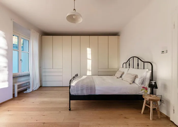 Rocawood - By Myhomeincomo Holiday home