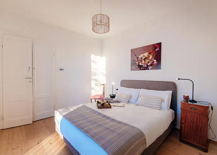 Rocawood - By Myhomeincomo Holiday home